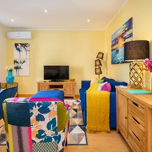 Whome Premium Family W/ Lift, Ac & Barbecue , Lisbon Portugal